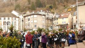 Bénédiction du buis sur le parvis de l'église de Plombières-les-Bains